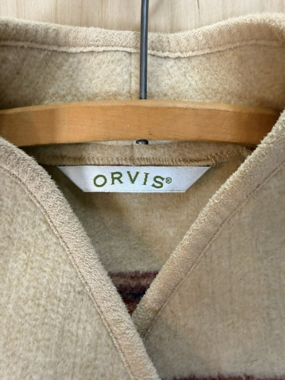 Orvis Womens Medium Southwestern Aztec Fleece Vest Button Front Pockets - Picture 3 of 13